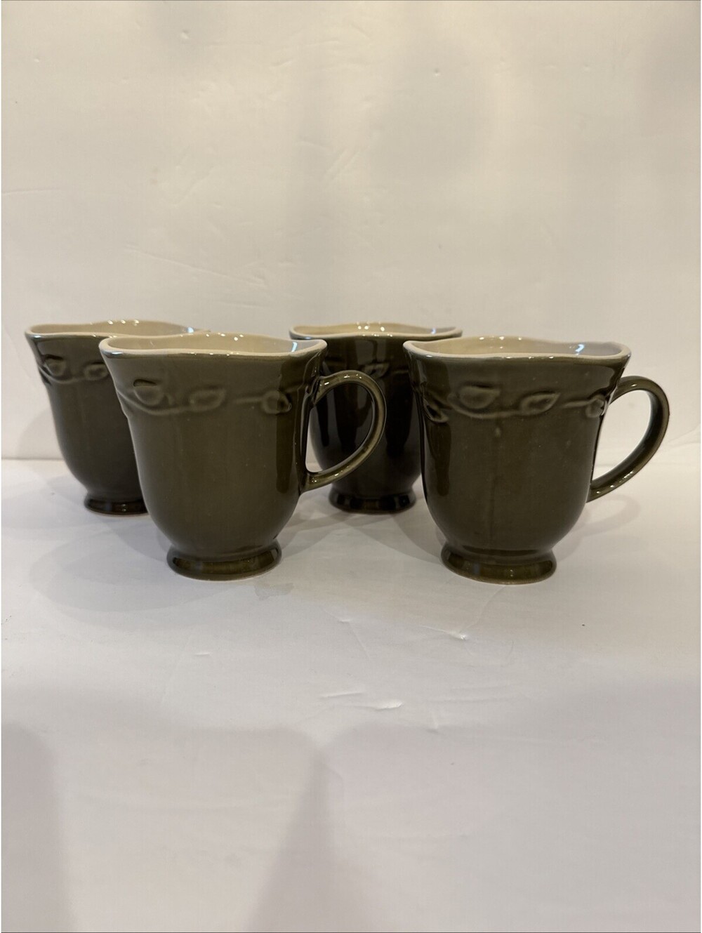 Pier 1 Imports Autumn Leaves (4) Footed Stoneware Mug Avocado 4.25” T By 4” W